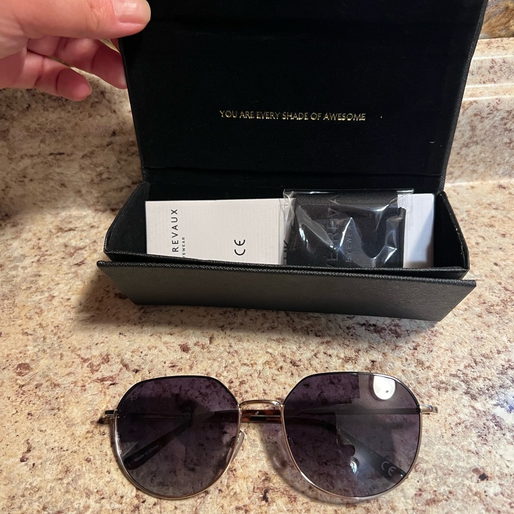 Privé Revaux Sunglasses Pre-owned